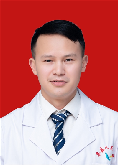 吴小蛟